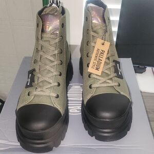 Palladium Women's Khaki Combat Boots Size 10 Women's